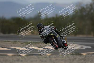 media/Nov-15-2025-Race Pace (Sat) [[8de605a2d8]]/Verified Riders/Turn 3 (925am)/